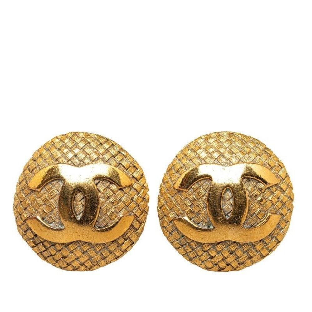Chanel CC Logo Plated Earrings Gold